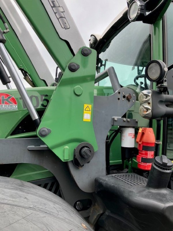 Traktor van het type Fendt 824 SCR ProfiPlus, Gebrauchtmaschine in Süderlügum (Foto 9)