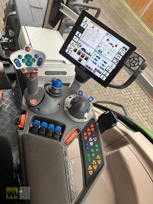 Traktor des Typs Fendt 824 Vario Profi Plus S4, Gebrauchtmaschine in Metelen (Bild 6)