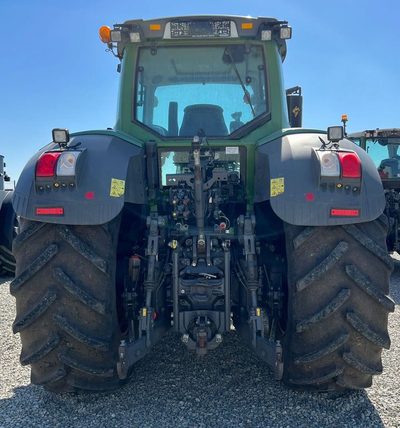 Traktor van het type Fendt 824 Vario S4 Profi, Gebrauchtmaschine in Orţişoara (Foto 7)