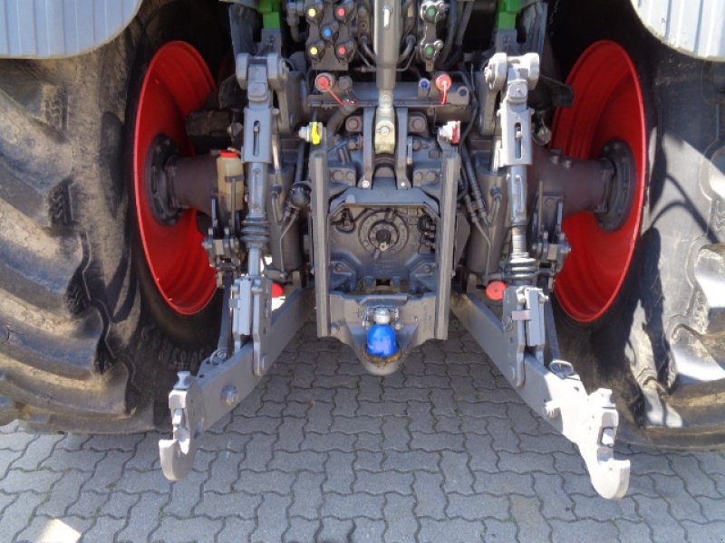 Traktor of the type Fendt 824 Vario S4 ProfiPlus, Gebrauchtmaschine in Holle- Grasdorf (Picture 8)