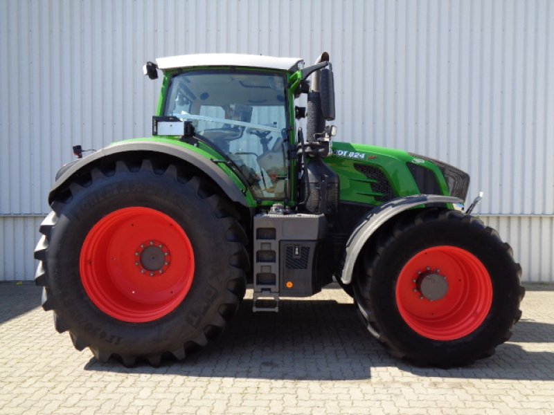 Traktor Türe ait Fendt 824 Vario S4 ProfiPlus, Gebrauchtmaschine içinde Holle- Grasdorf (resim 2)