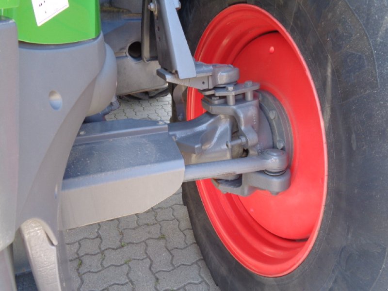 Traktor типа Fendt 824 Vario S4 ProfiPlus, Gebrauchtmaschine в Holle- Grasdorf (Фотография 10)