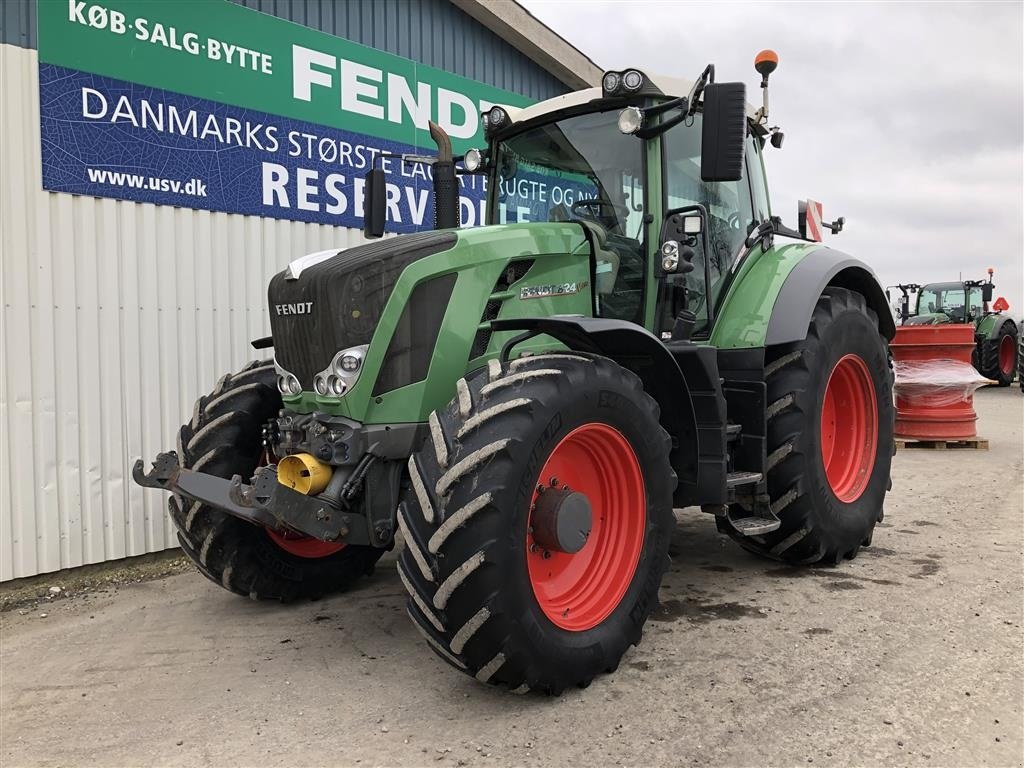 Traktor of the type Fendt 824 Vario SCR Profi Plus Med F-PTO, Gebrauchtmaschine in Rødekro (Picture 2)