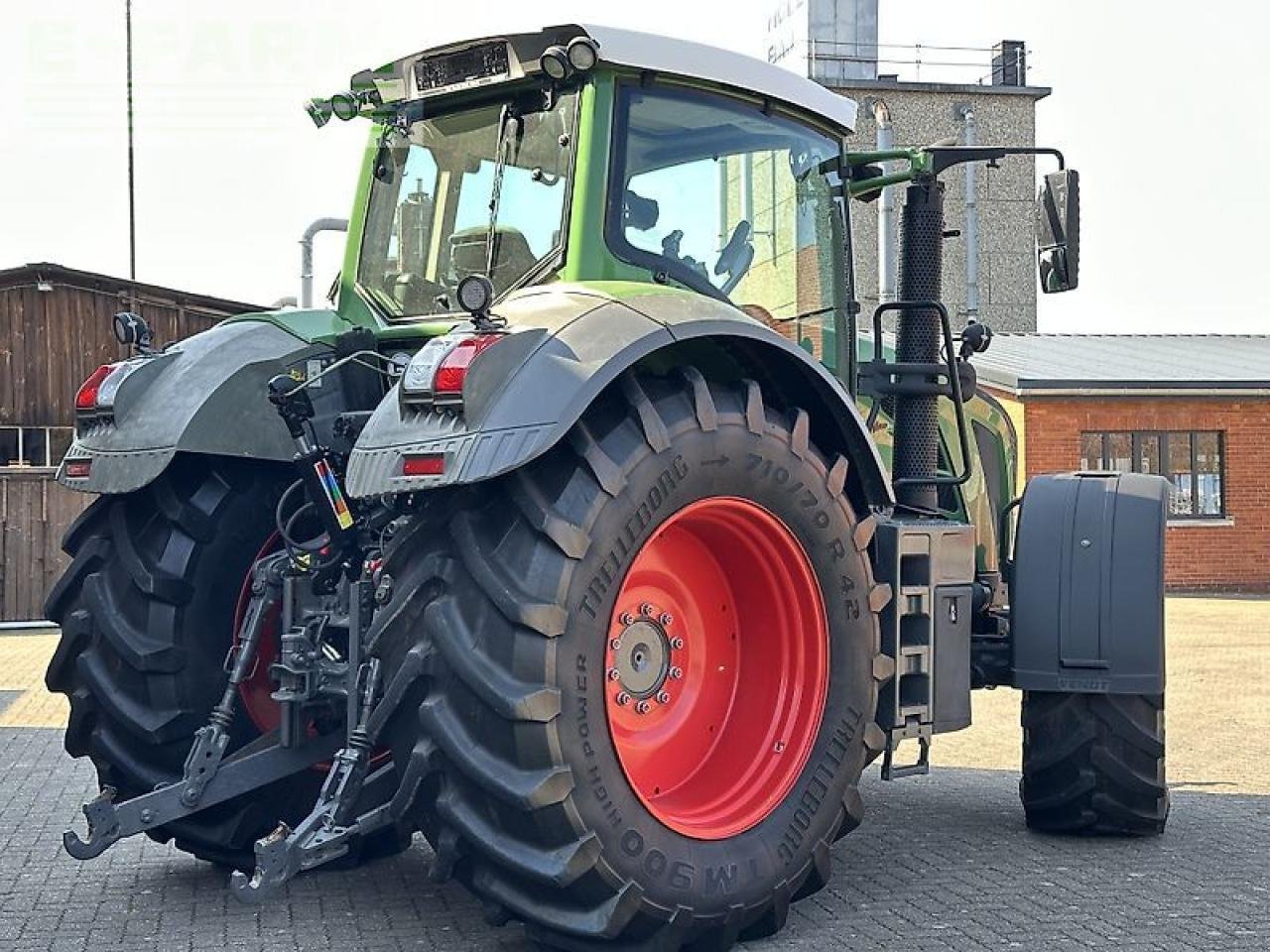 Traktor of the type Fendt 824 vario scr profi plus ProfiPlus, Gebrauchtmaschine in STADTHAGEN (Picture 4)