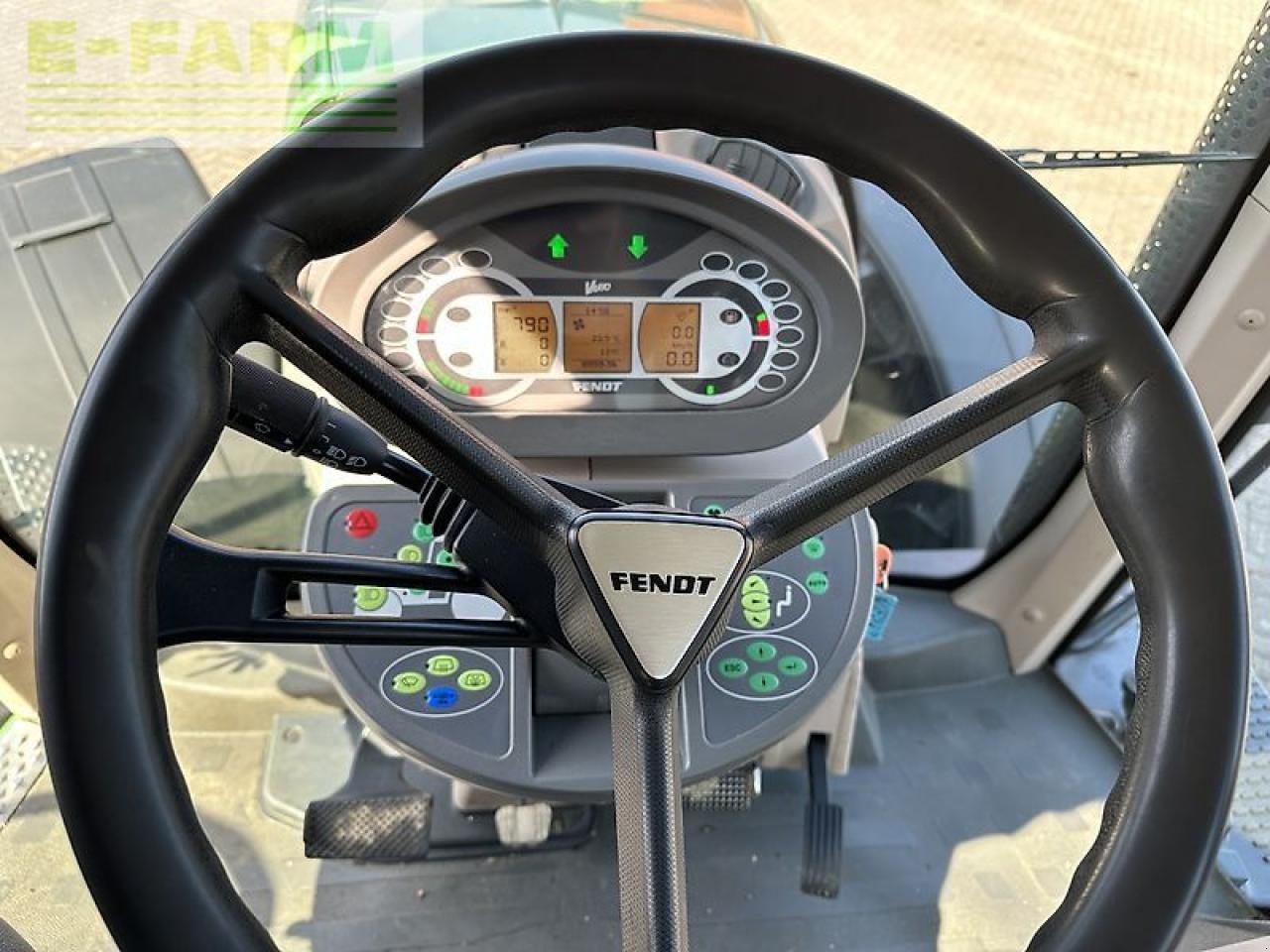 Traktor του τύπου Fendt 824 vario scr profi plus ProfiPlus, Gebrauchtmaschine σε STADTHAGEN (Φωτογραφία 10)