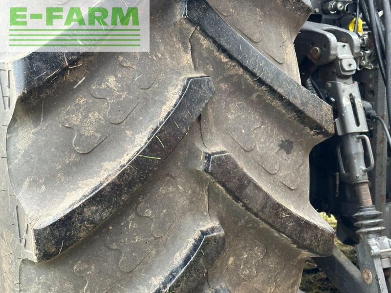 Traktor Türe ait Fendt 824 vario scr profi plus ProfiPlus, Gebrauchtmaschine içinde STADTHAGEN (resim 12)