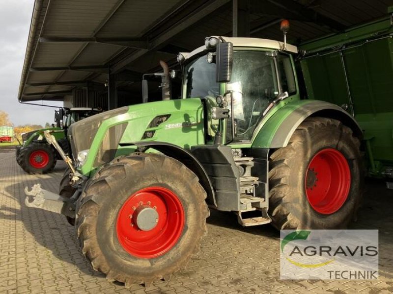 Traktor typu Fendt 824 VARIO SCR PROFI PLUS, Gebrauchtmaschine v Nienburg