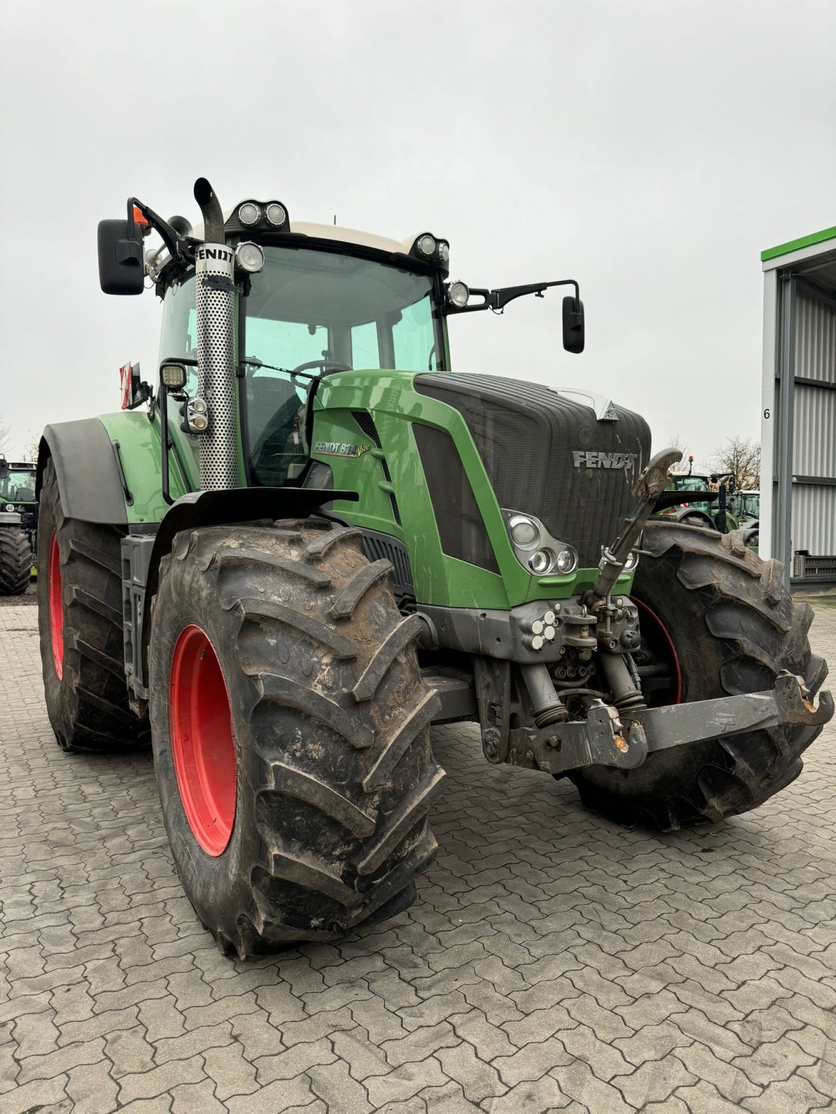 Traktor van het type Fendt 824 Vario SCR Profi Plus, Gebrauchtmaschine in Bevern (Foto 1)