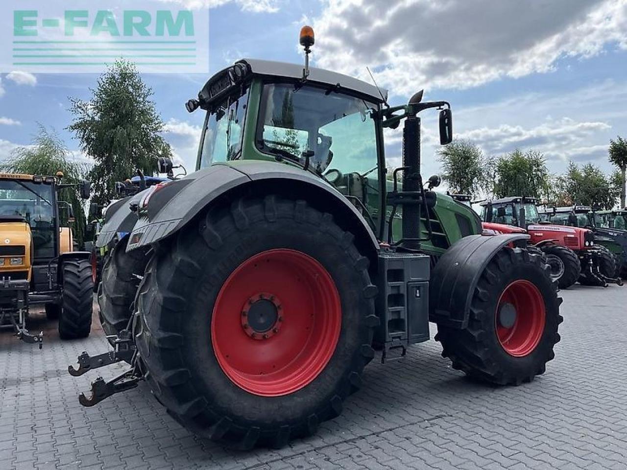 Traktor typu Fendt 824 vario, Gebrauchtmaschine w DAMAS?AWEK (Zdjęcie 5)