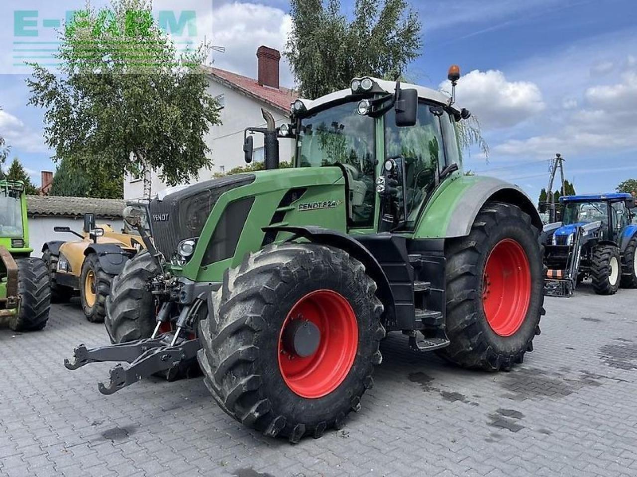 Traktor типа Fendt 824 vario, Gebrauchtmaschine в DAMAS?AWEK (Фотография 10)