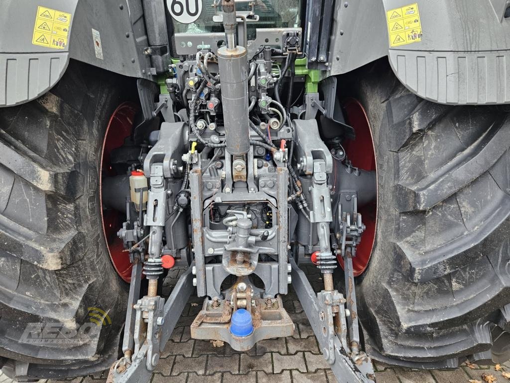 Traktor typu Fendt 824, Gebrauchtmaschine w Neuenkirchen-Vörden (Zdjęcie 7)