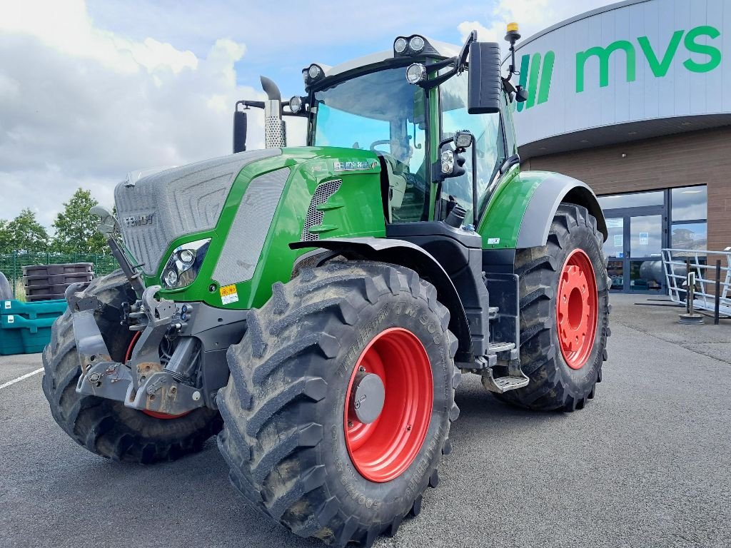 Traktor typu Fendt 826 PROFI PLUS, Gebrauchtmaschine w BAZOGES EN PAREDS (Zdjęcie 1)