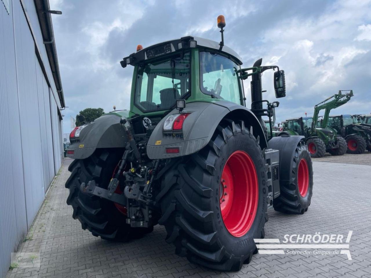 Traktor van het type Fendt 826 S4 PROFI PLUS, Gebrauchtmaschine in Wildeshausen (Foto 3)