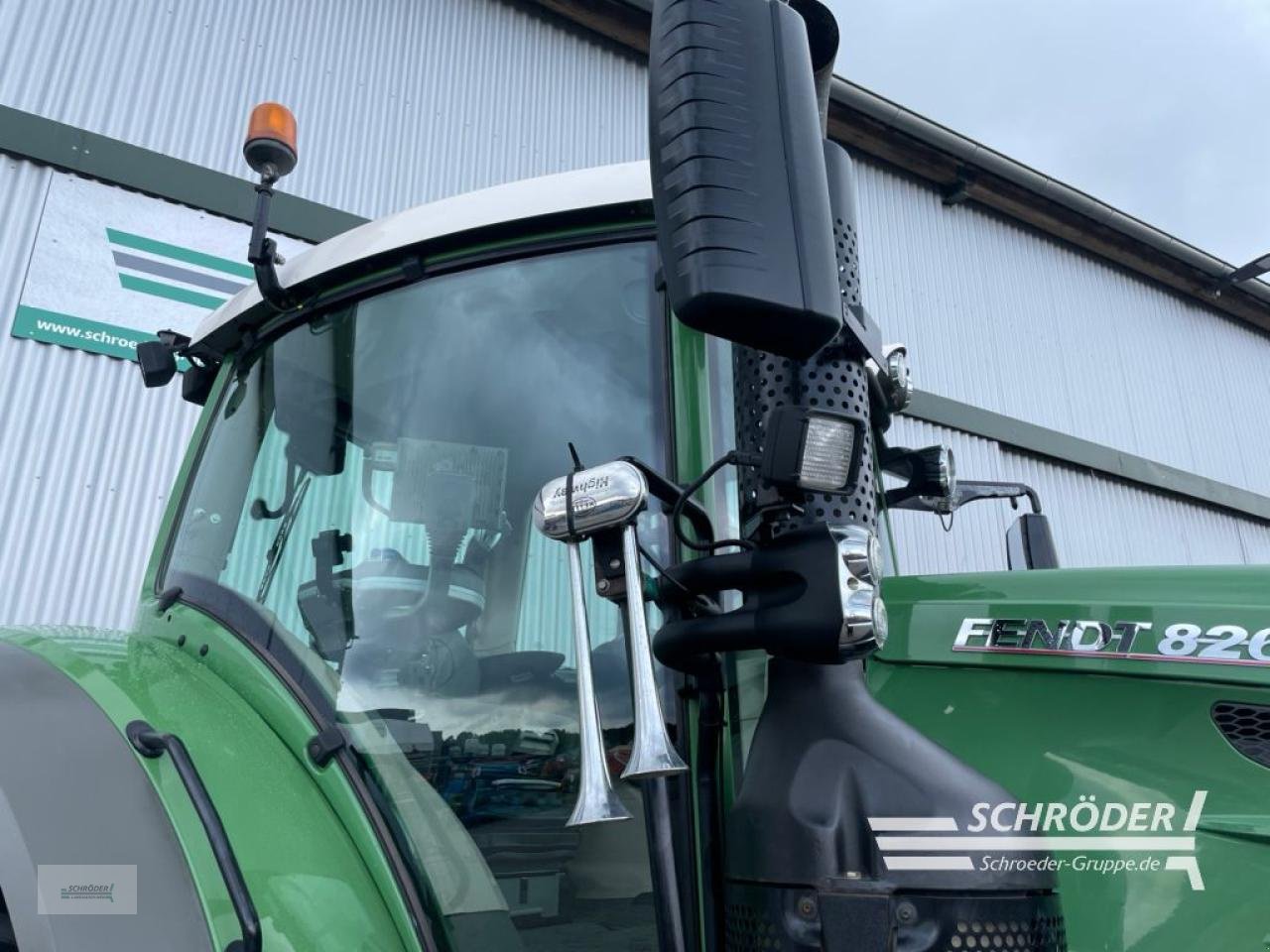 Traktor van het type Fendt 826 S4 PROFI PLUS, Gebrauchtmaschine in Wildeshausen (Foto 20)