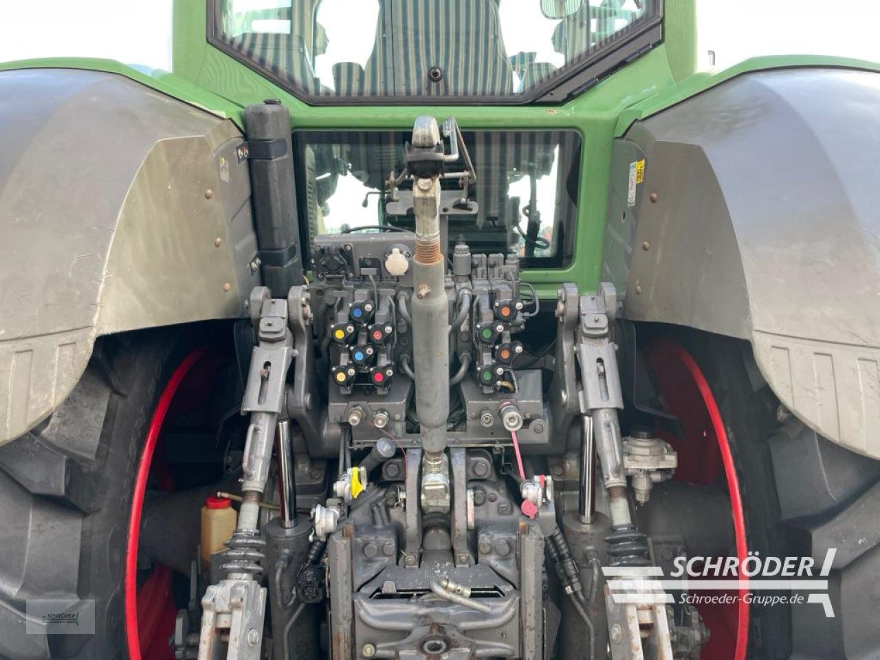 Traktor typu Fendt 826 SCR PROFI PLUS, Gebrauchtmaschine w Wildeshausen (Zdjęcie 18)