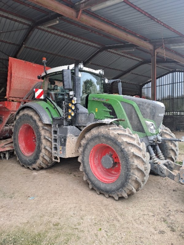 Traktor typu Fendt 826 VARIO PROFI +, Gebrauchtmaschine w VERT TOULON (Zdjęcie 2)