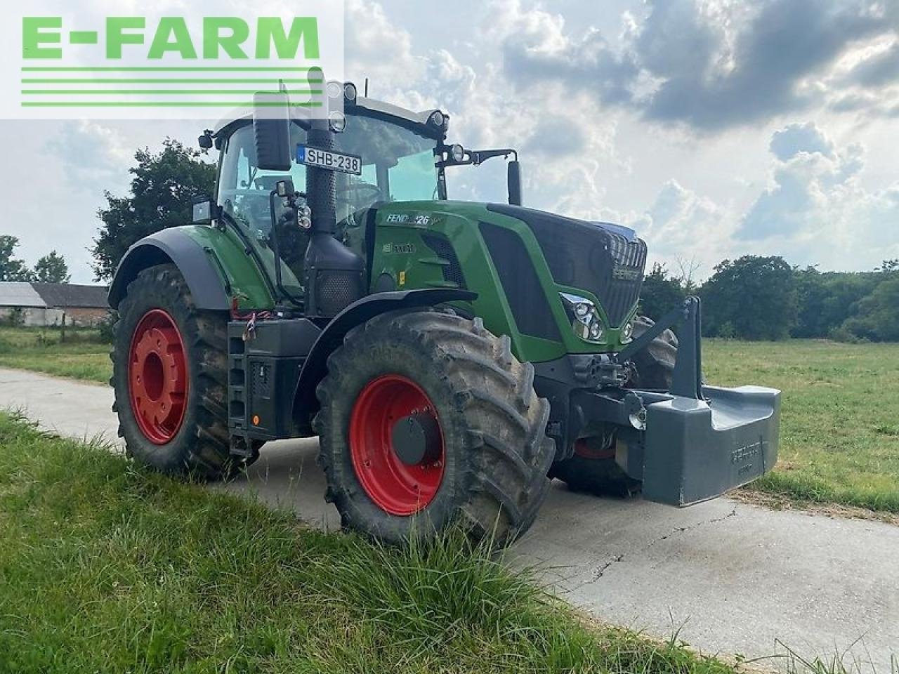 Traktor typu Fendt 826 vario profi plus ProfiPlus, Gebrauchtmaschine w SZEGED (Zdjęcie 3)