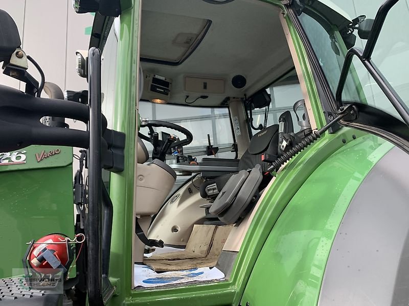 Traktor van het type Fendt 826 Vario Profi SCR, Gebrauchtmaschine in Rittersdorf (Foto 12)