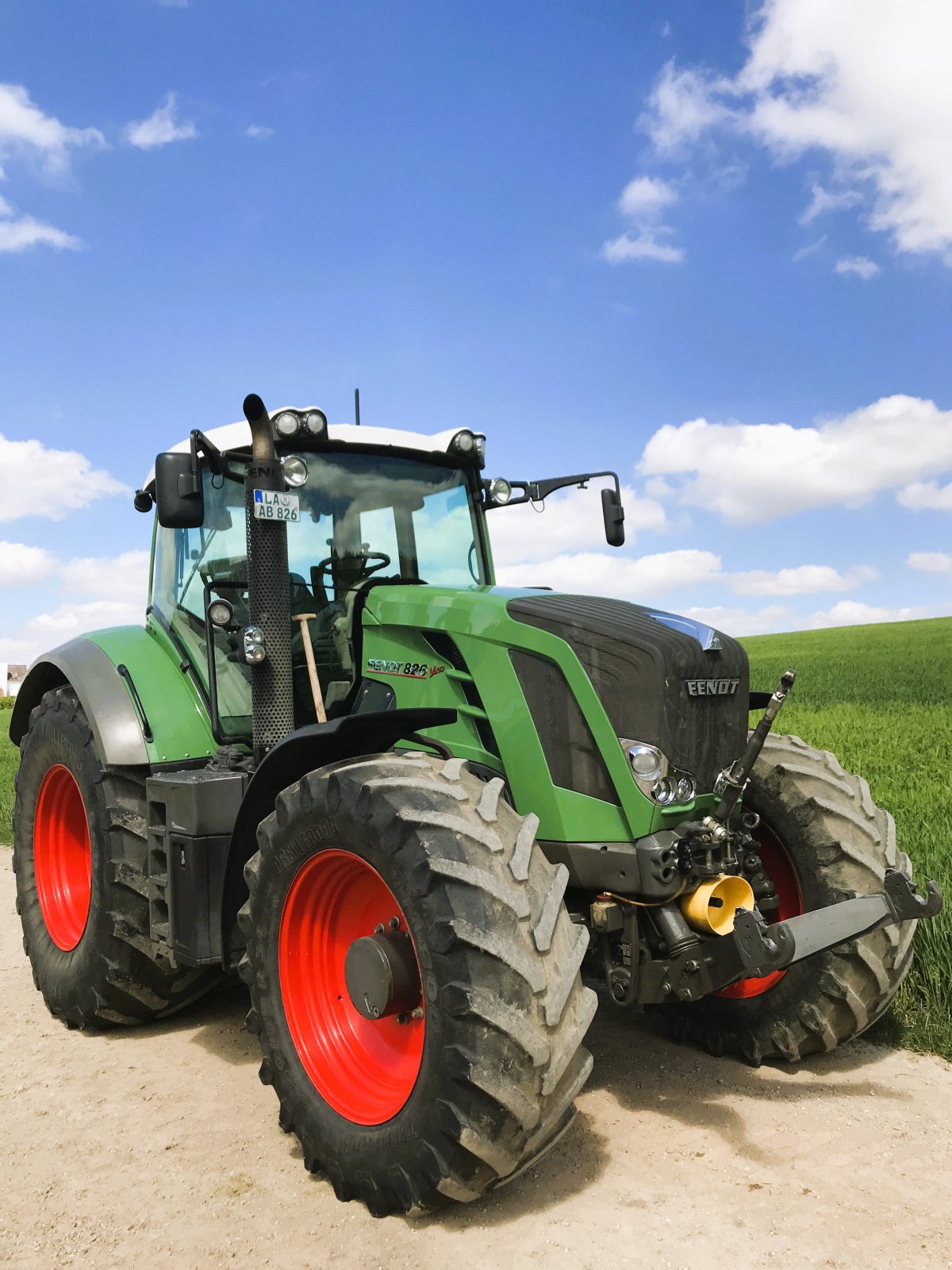 Traktor typu Fendt 826 Vario ProfiPlus, Gebrauchtmaschine v Furth (Obrázek 3)