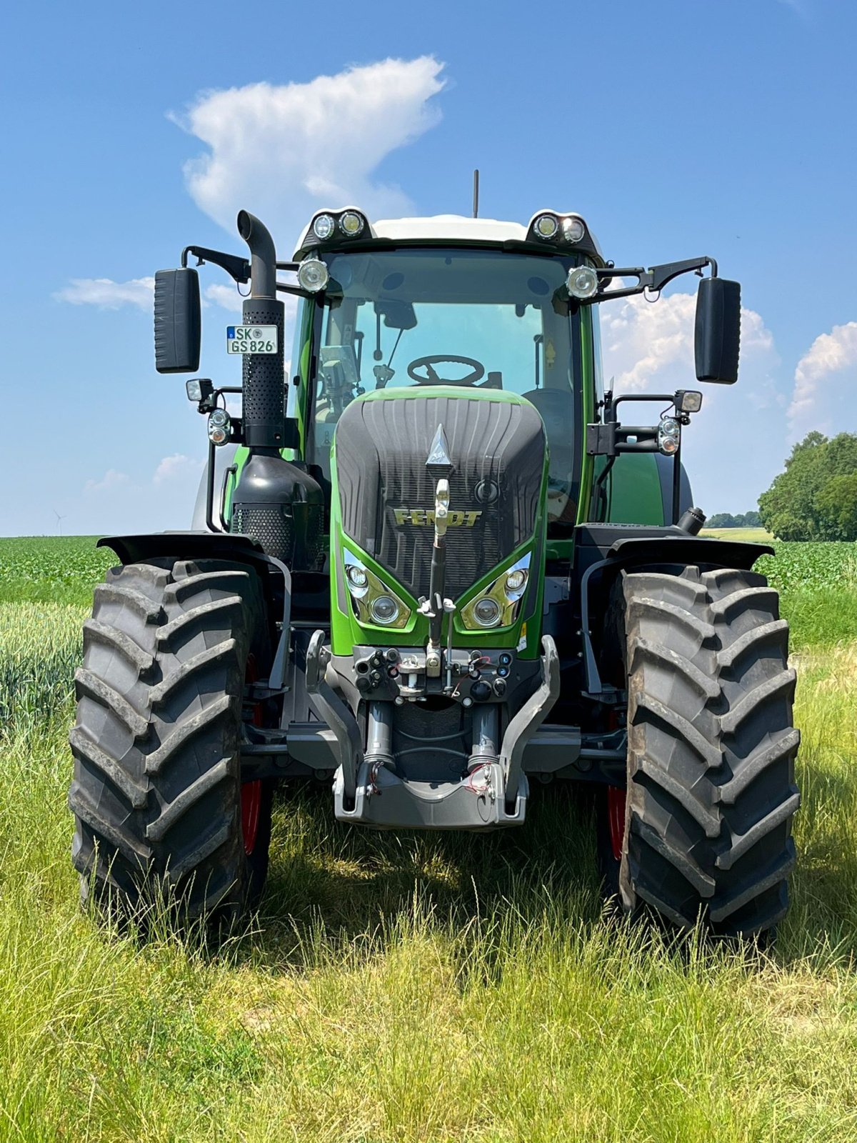 Traktor tip Fendt 826 Vario ProfiPlus, Gebrauchtmaschine in Hammersbach (Poză 1)