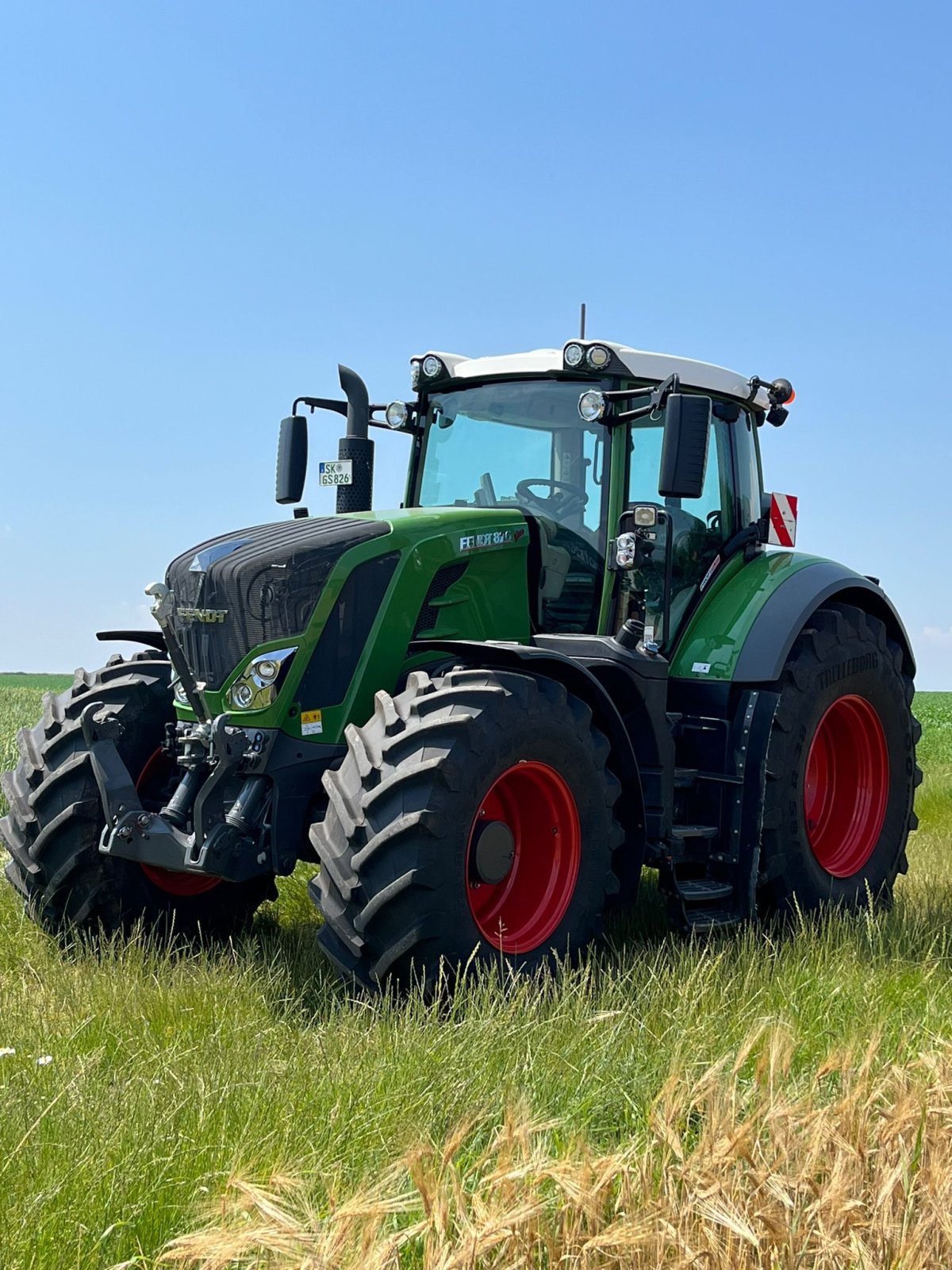 Traktor tip Fendt 826 Vario ProfiPlus, Gebrauchtmaschine in Hammersbach (Poză 2)