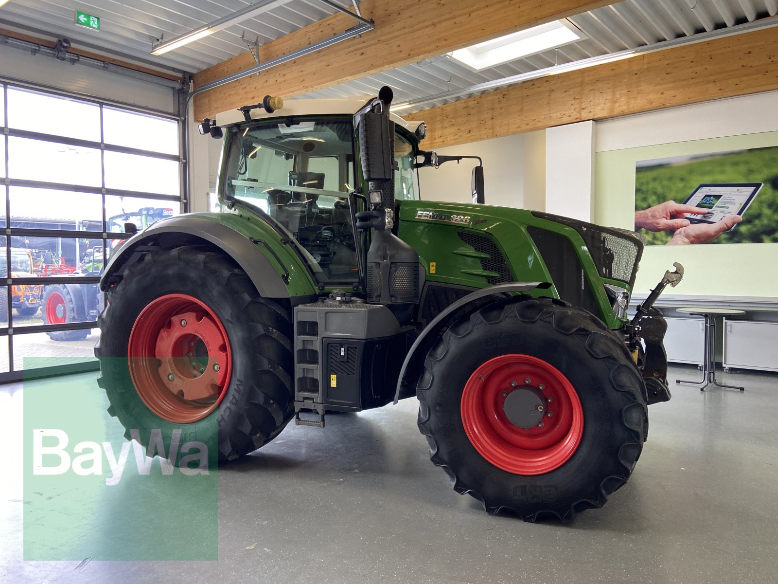 Traktor of the type Fendt 826 Vario S4 Profi Plus, Gebrauchtmaschine in Bamberg (Picture 2)