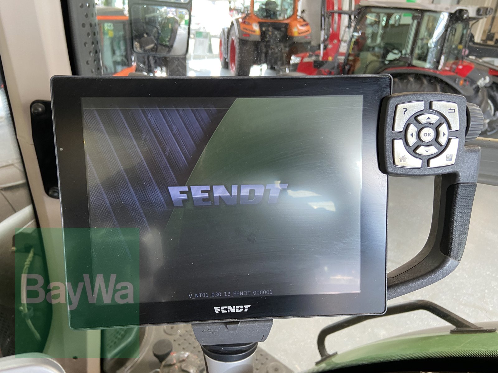 Traktor typu Fendt 826 Vario S4 Profi Plus, Gebrauchtmaschine w Bamberg (Zdjęcie 15)