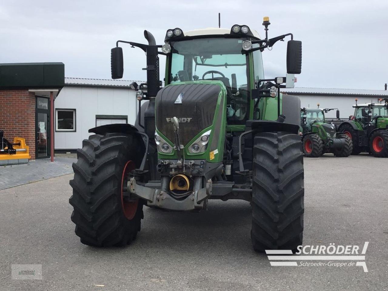 Traktor typu Fendt 826 VARIO S4 PROFI PLUS, Gebrauchtmaschine w Penzlin (Zdjęcie 2)