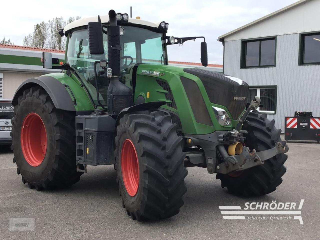 Traktor типа Fendt 826 VARIO S4 PROFI PLUS, Gebrauchtmaschine в Penzlin (Фотография 8)