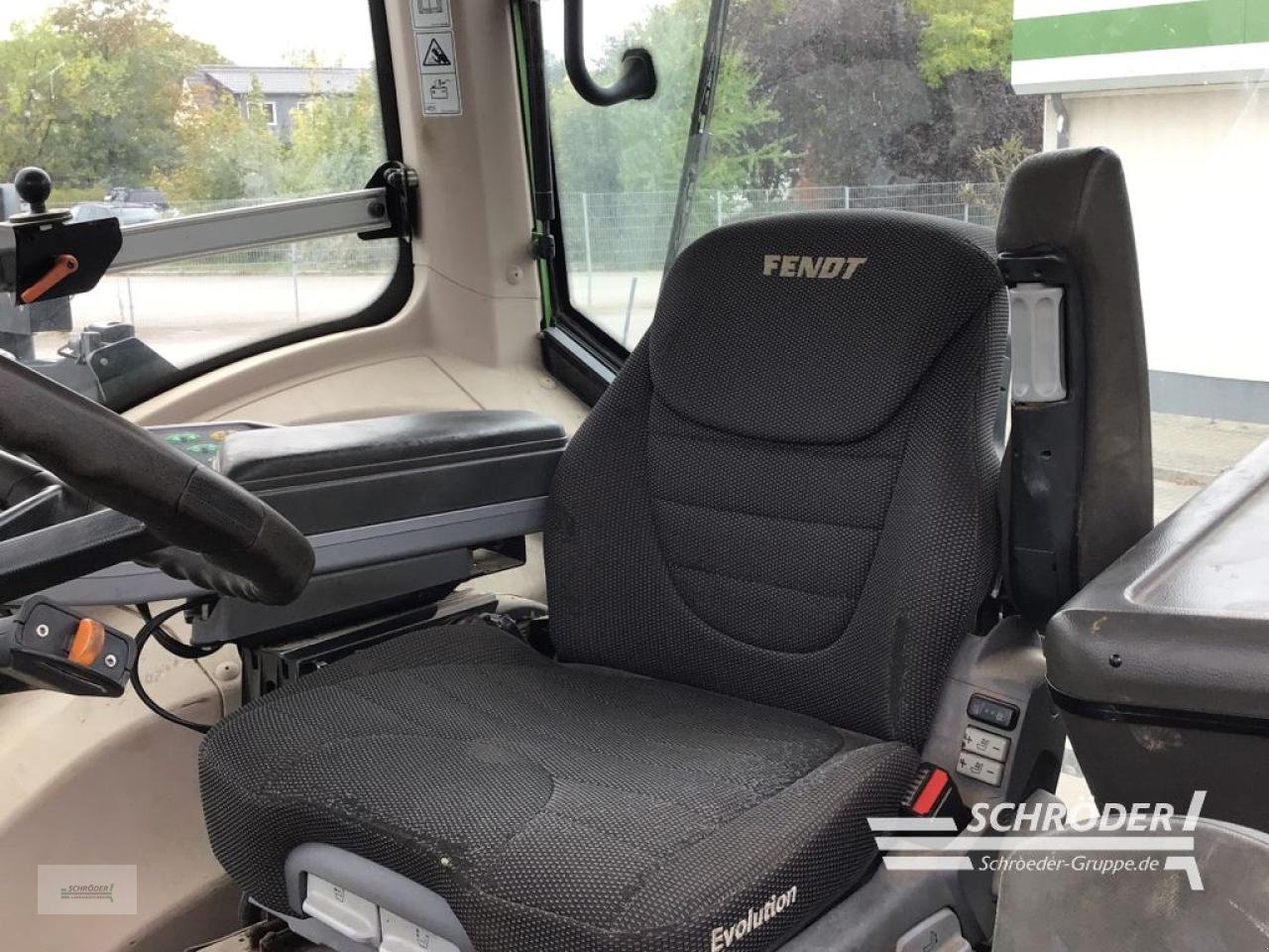 Traktor a típus Fendt 826 VARIO S4 PROFI PLUS, Gebrauchtmaschine ekkor: Wildeshausen (Kép 13)