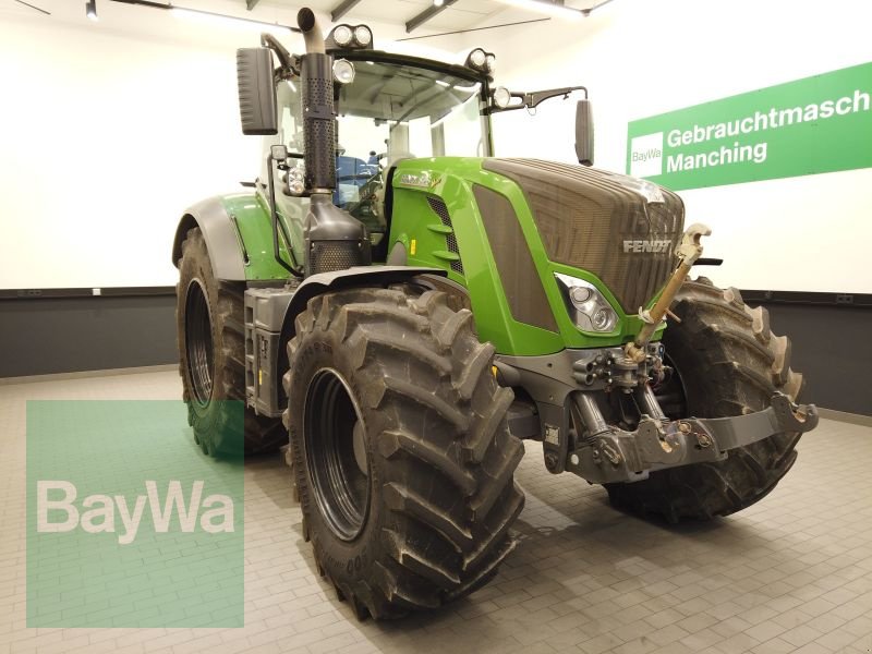 Traktor des Typs Fendt 826 VARIO S4 PROFI, Gebrauchtmaschine in Manching (Bild 3)