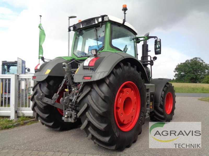 Traktor of the type Fendt 826 VARIO S4 PROFI, Gebrauchtmaschine in Nartum (Picture 10)