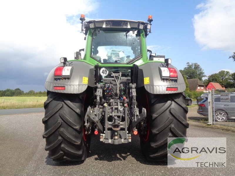 Traktor of the type Fendt 826 VARIO S4 PROFI, Gebrauchtmaschine in Nartum (Picture 12)