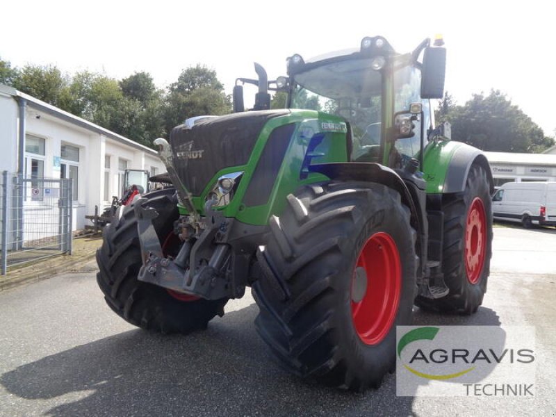 Traktor of the type Fendt 826 VARIO S4 PROFI, Gebrauchtmaschine in Nartum (Picture 3)