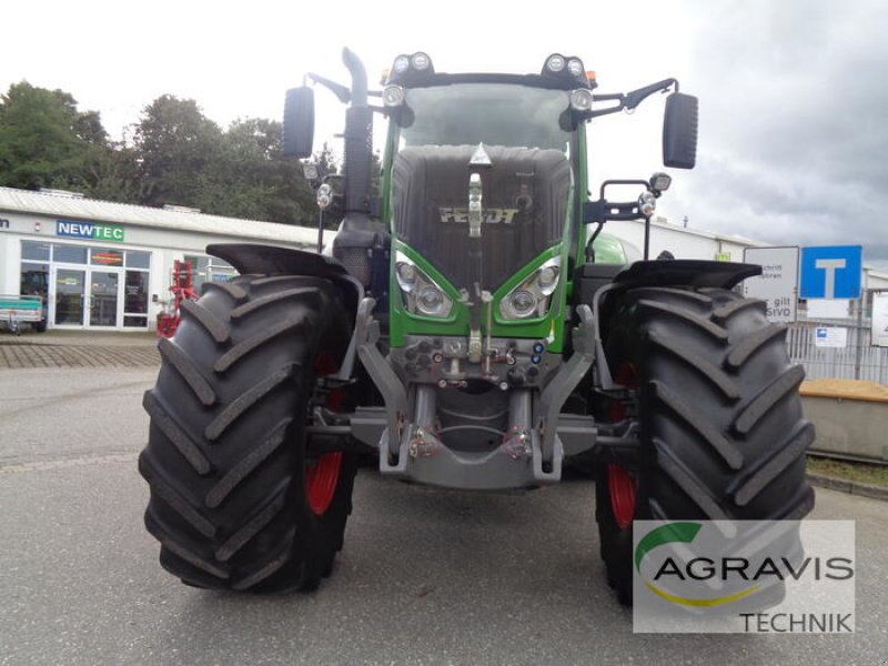 Traktor of the type Fendt 826 VARIO S4 PROFI, Gebrauchtmaschine in Nartum (Picture 3)