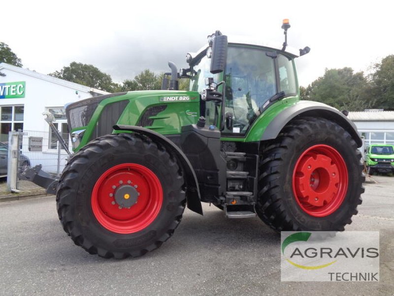 Traktor des Typs Fendt 826 VARIO S4 PROFI, Gebrauchtmaschine in Nartum (Bild 1)