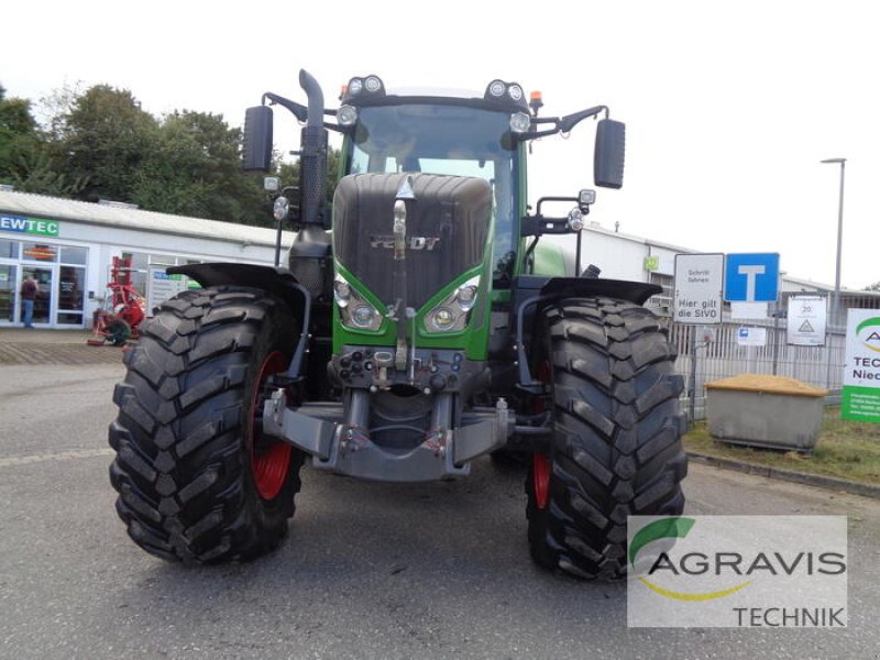 Traktor des Typs Fendt 826 VARIO S4 PROFI, Gebrauchtmaschine in Nartum (Bild 4)