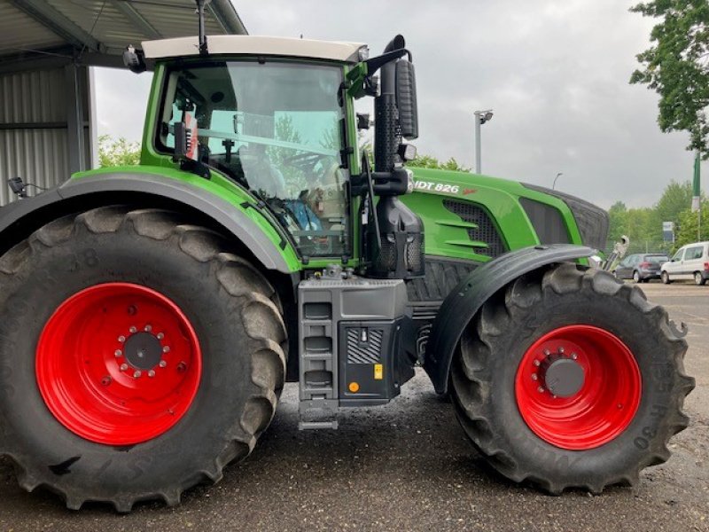 Traktor Türe ait Fendt 826 Vario S4 ProfiPlus, Gebrauchtmaschine içinde Gnutz (resim 2)