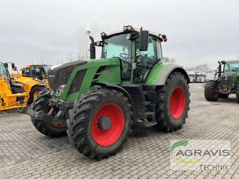 Traktor of the type Fendt 826 VARIO SCR PROFI PLUS, Gebrauchtmaschine in Calbe / Saale (Picture 1)