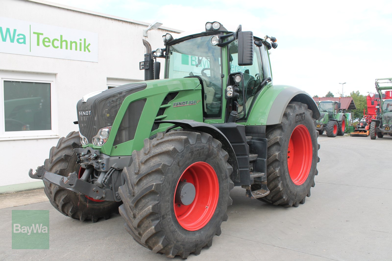 Traktor van het type Fendt 826 Vario SCR Profi Plus, Gebrauchtmaschine in Straubing (Foto 2)