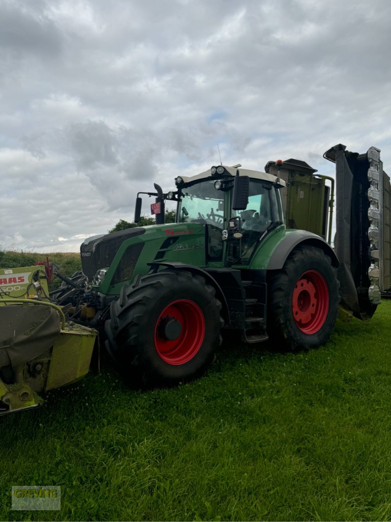 Traktor типа Fendt 826 Vario TMS Profi Plus, Gebrauchtmaschine в Euskirchen (Фотография 2)