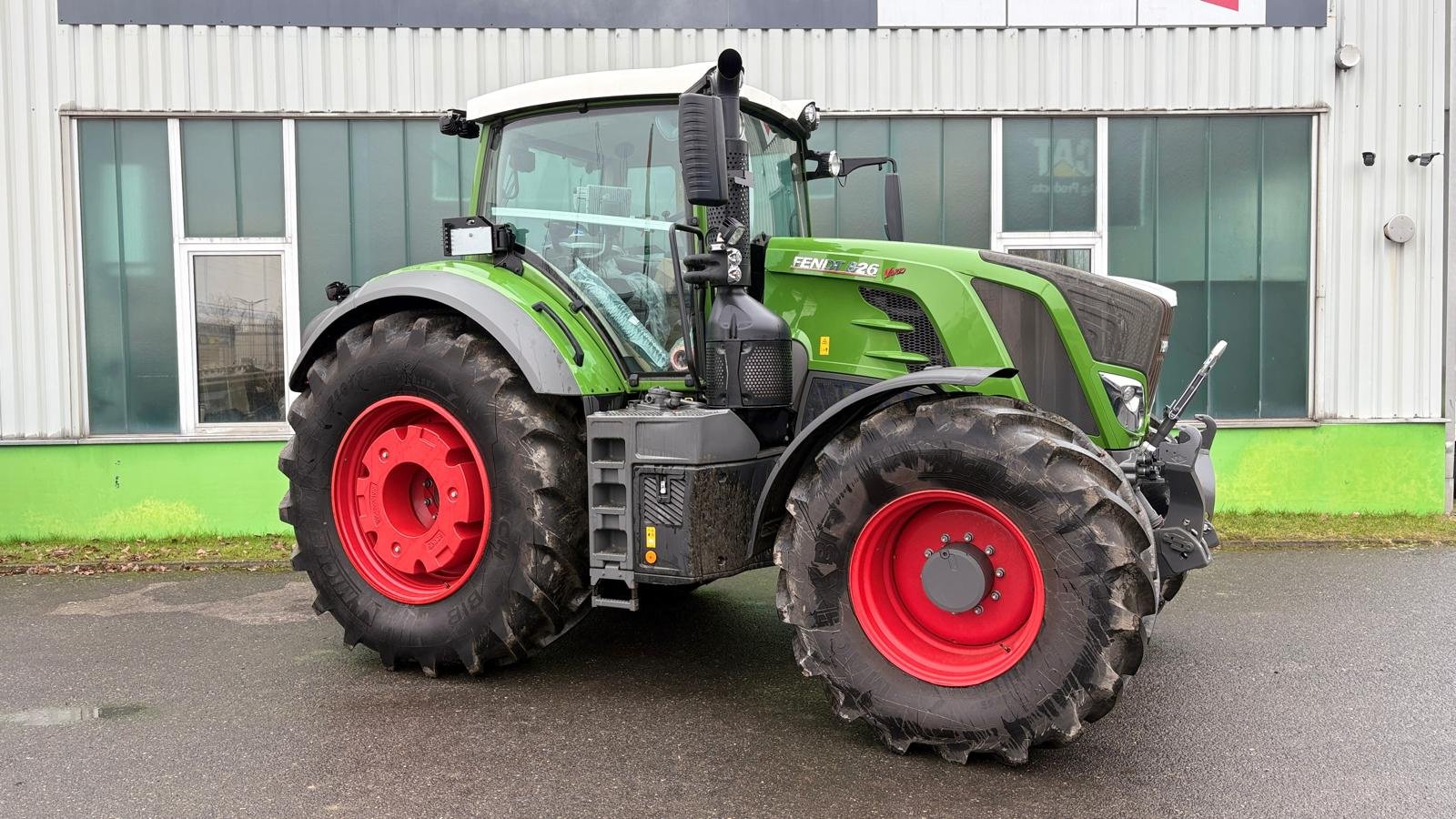 Traktor Türe ait Fendt 826 Vario, Gebrauchtmaschine içinde Eutin (resim 2)