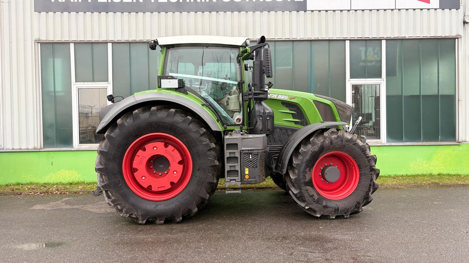 Traktor Türe ait Fendt 826 Vario, Gebrauchtmaschine içinde Eutin (resim 3)