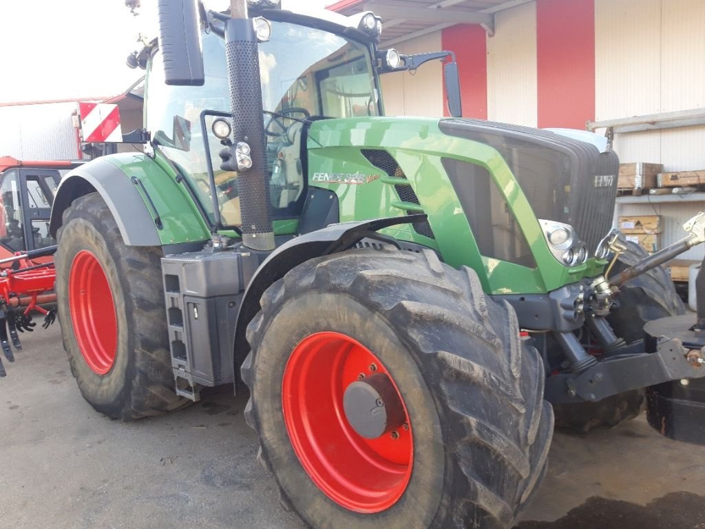 Traktor tip Fendt 828 PROFI +, Gebrauchtmaschine in CHEVILLON  (MAIZEROY) (Poză 2)