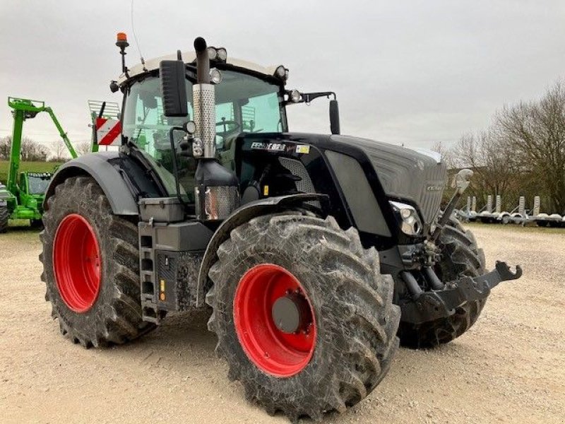 Traktor типа Fendt 828 PROFI + BLACK, Gebrauchtmaschine в ANDELOT (Фотография 1)