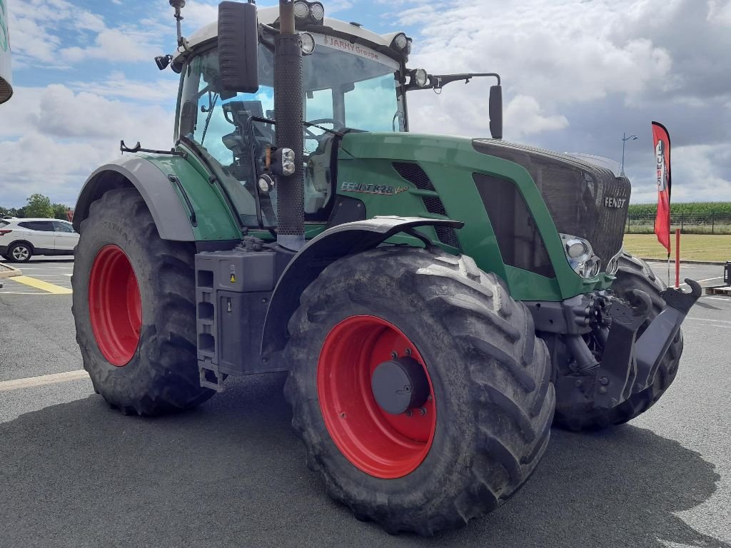 Traktor Türe ait Fendt 828 PROFI + SCR, Gebrauchtmaschine içinde STE GEMME LA PLAINE (resim 3)