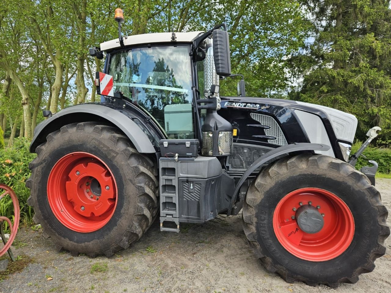 Traktor typu Fendt 828 S4 MOTOR NIEUW VarioGrip 824, Gebrauchtmaschine v Bergen op Zoom (Obrázek 1)