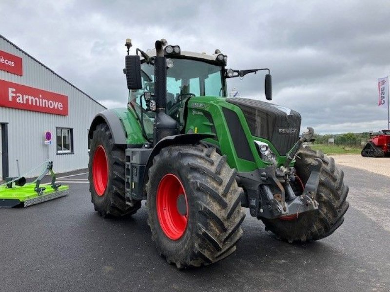 Traktor of the type Fendt 828 S4 PROFI +, Gebrauchtmaschine in POUSSAY (Picture 2)