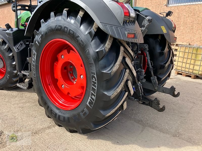 Traktor van het type Fendt 828 S4 Profi Plus, Gebrauchtmaschine in Salsitz (Foto 15)