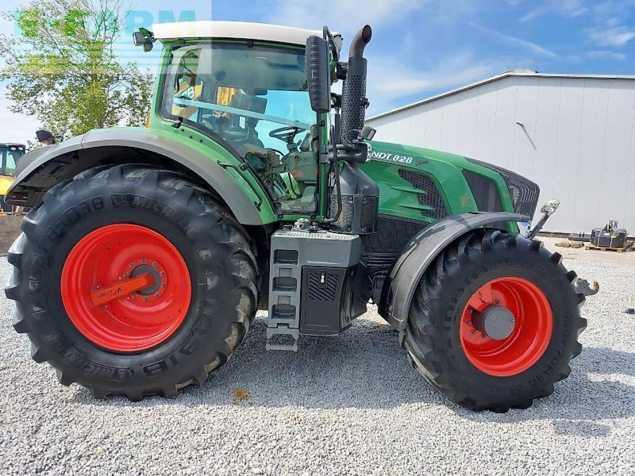 Traktor typu Fendt 828 s4 profi plus, Gebrauchtmaschine w SKARBIMIERZ – OSIEDLE (Zdjęcie 3)